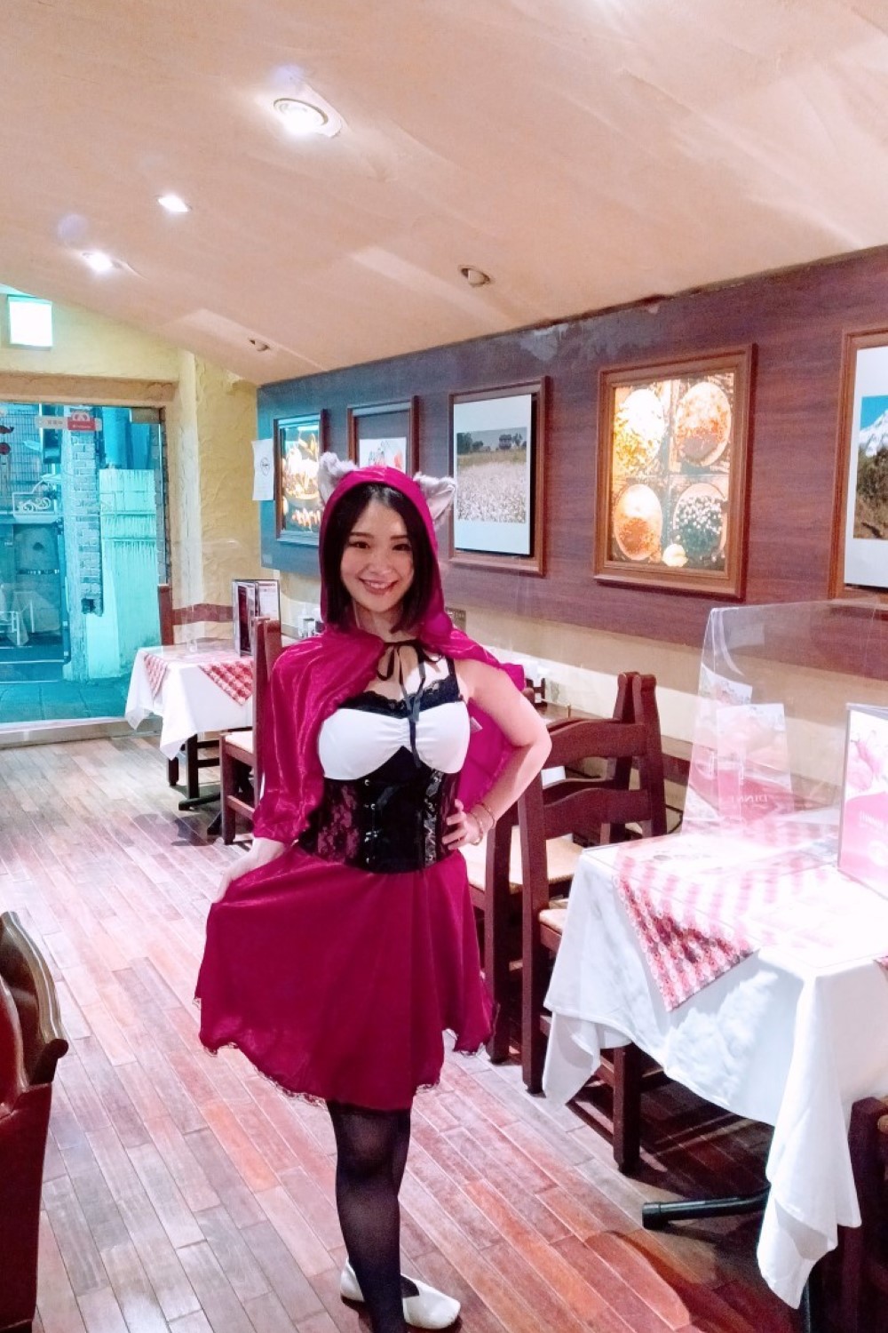 LINE_ALBUM_2022129_220227_0